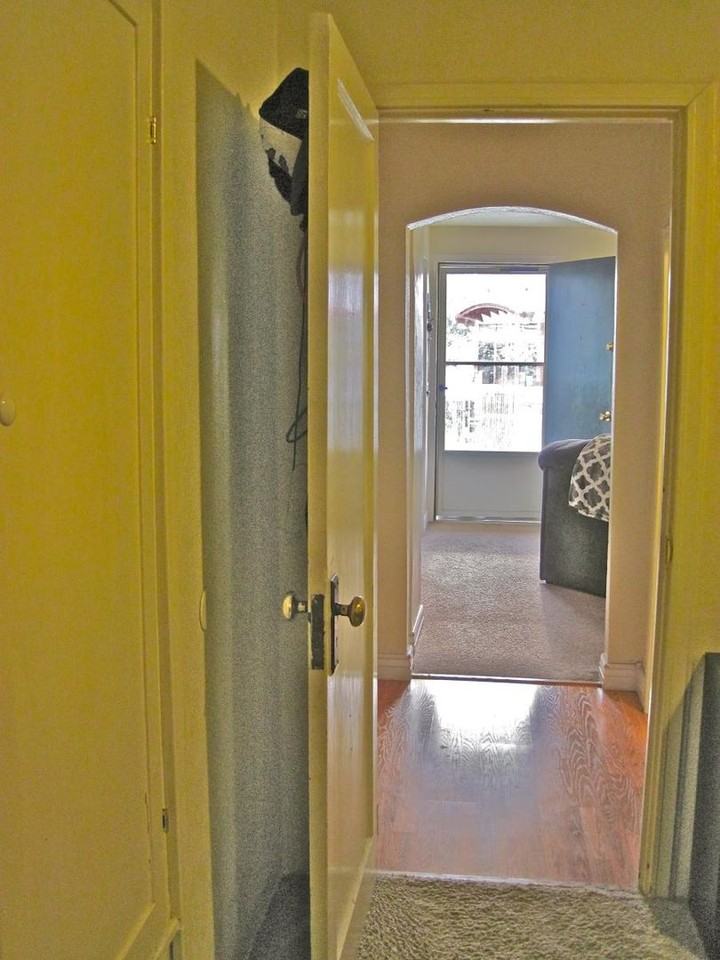 1614 N 31st St #A - Photo 7 of 9