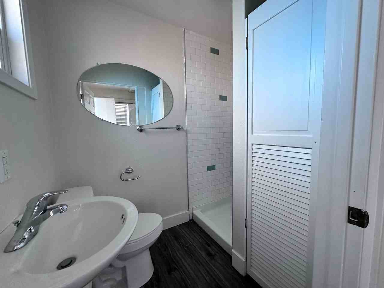 536 14th St - Photo 5 of 16