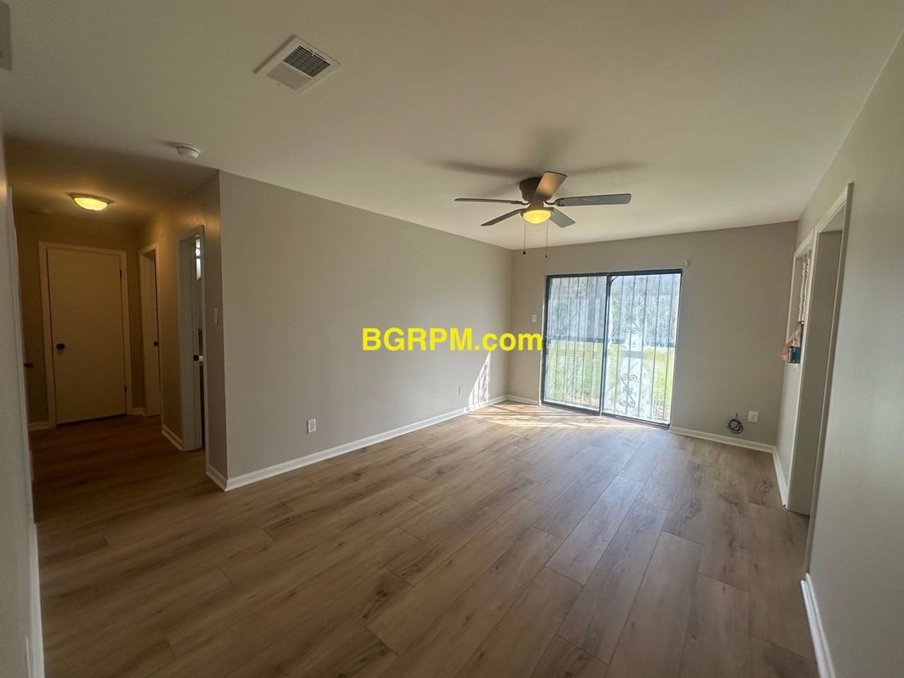 9 Bradburn Rd - Photo 2 of 12