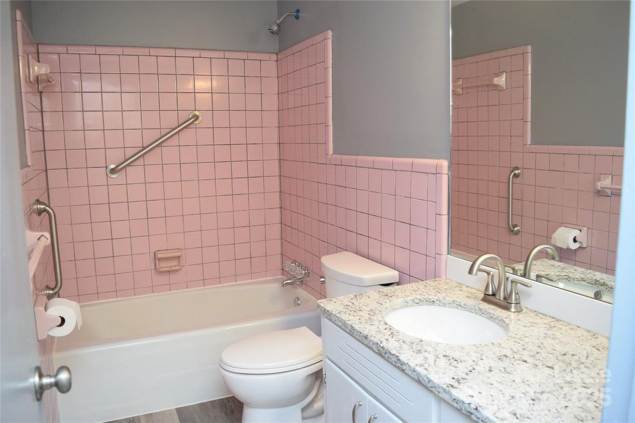 1341 20th Ave Ne - Photo 7 of 22