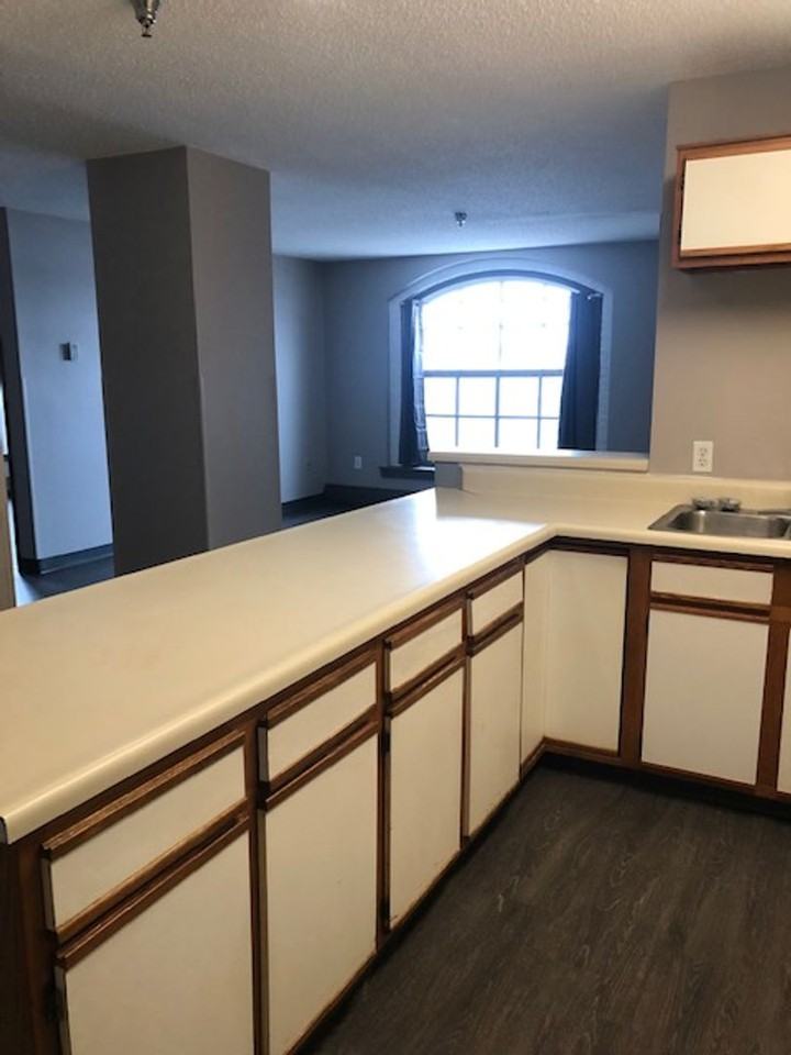 Bishop's Block Apartments - Photo 7 of 17