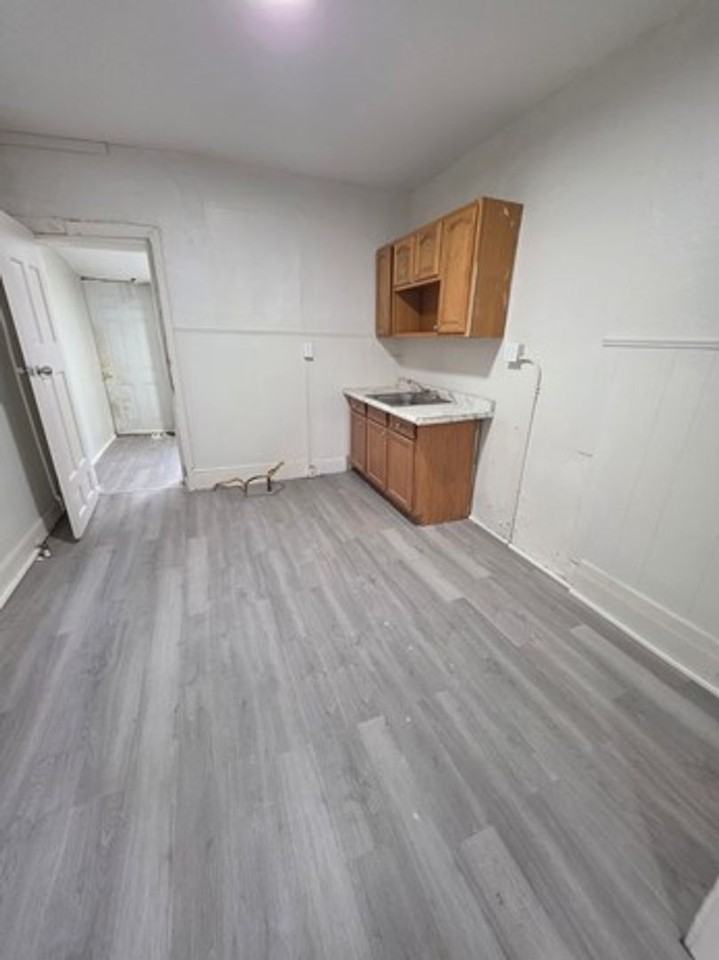 3039 Boudinot St - Photo 3 of 8