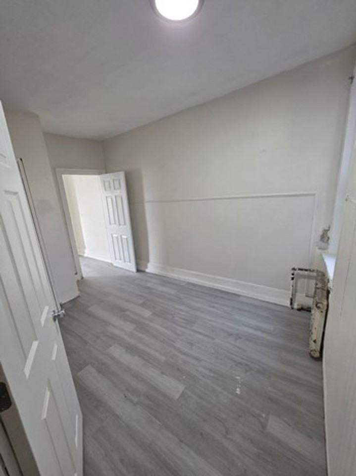 3039 Boudinot St - Photo 4 of 8