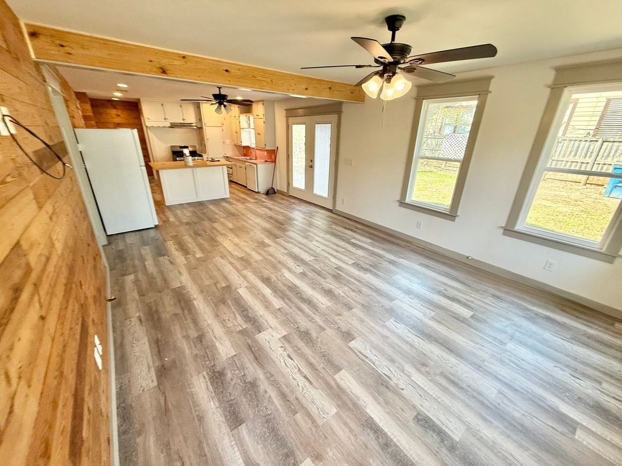 402 Bonner St - Photo 2 of 8