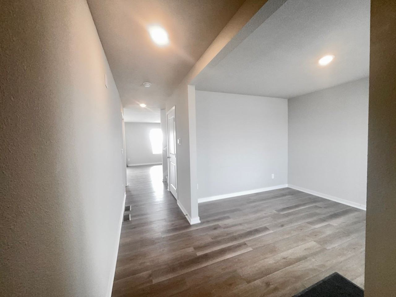 11619 Port Royal Dr - Photo 2 of 23