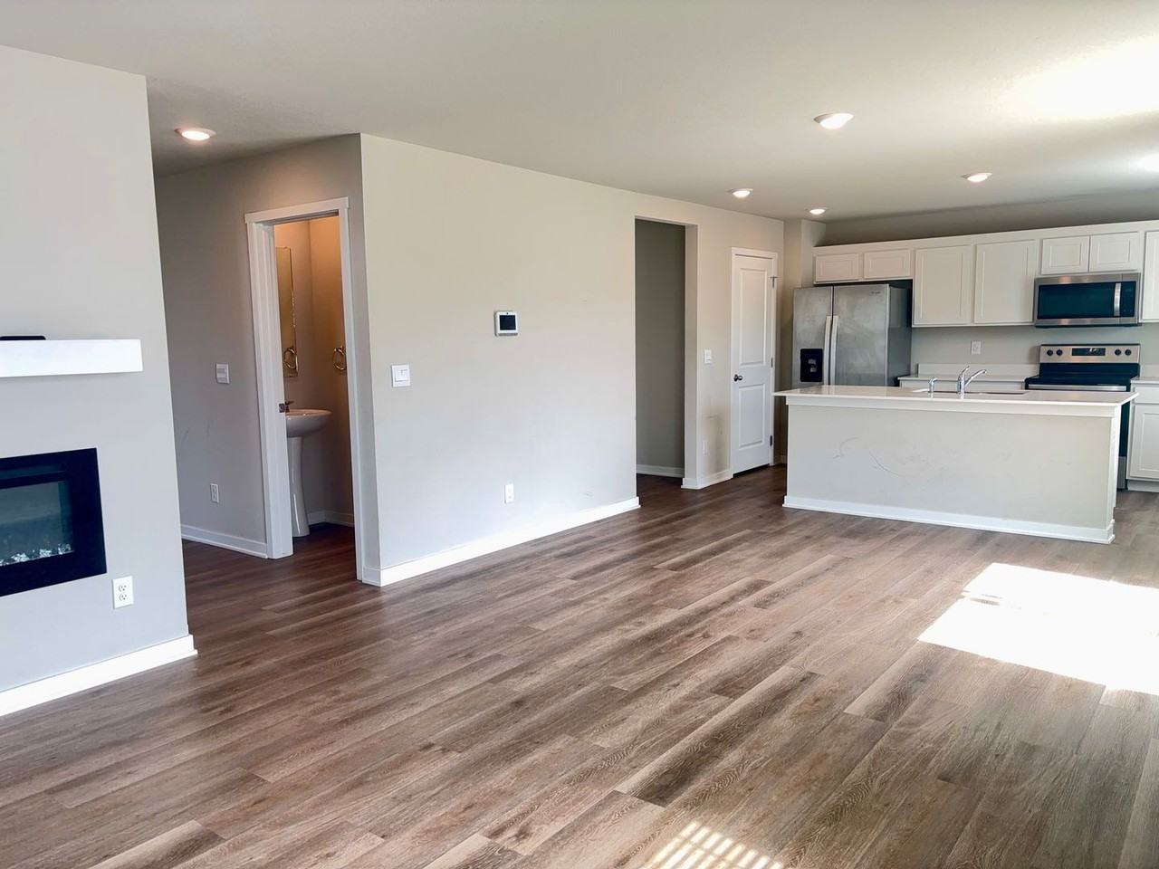 11619 Port Royal Dr - Photo 5 of 23