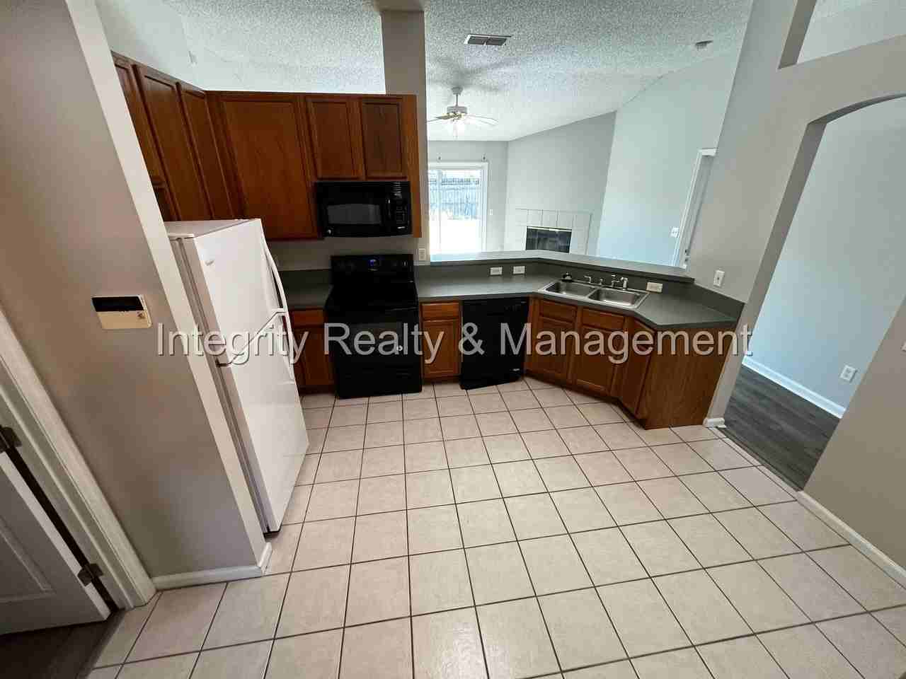3285 Avalon Dr - Photo 7 of 14