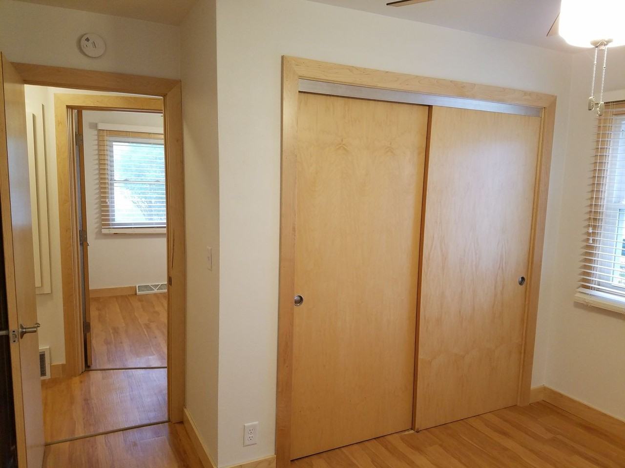 3722 Laurinda Dr - Photo 6 of 27