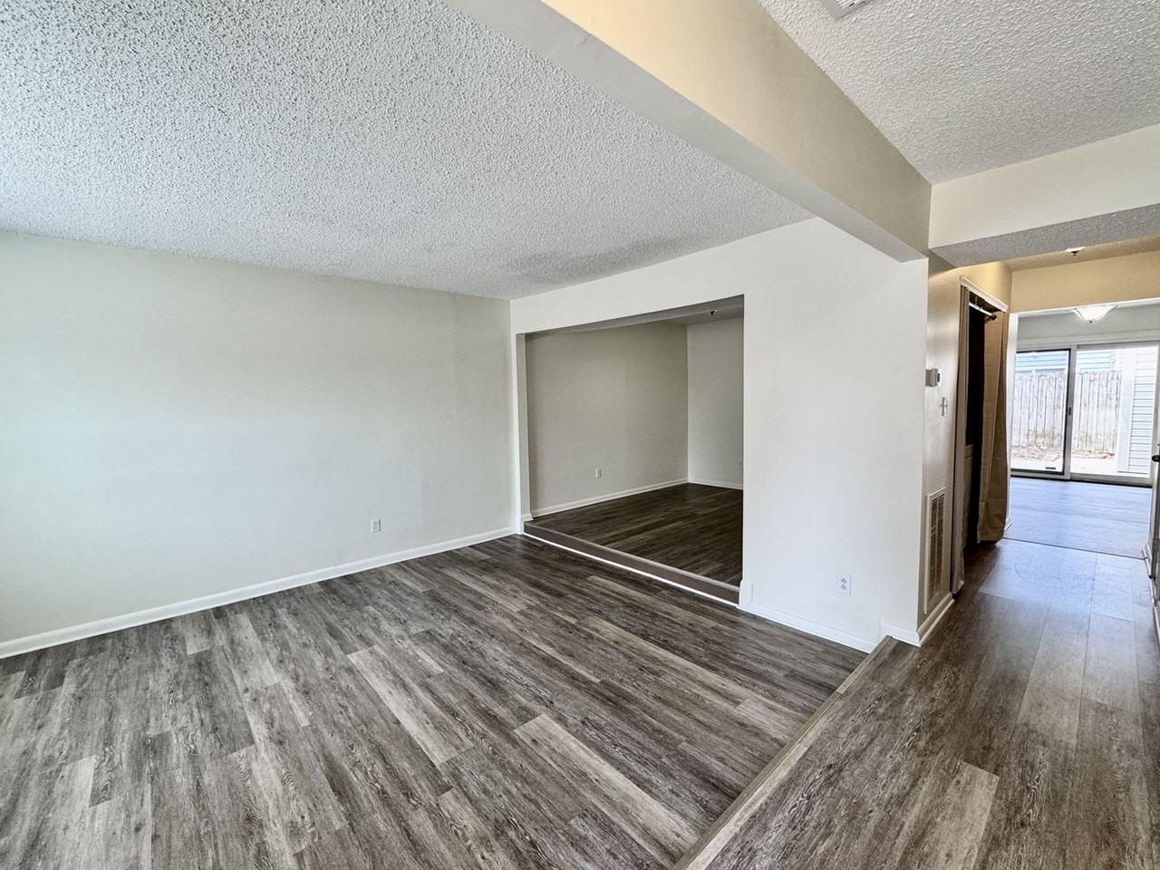 1802 Durham E - Photo 7 of 36