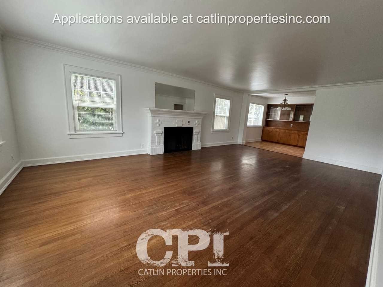 1529 20th Ave. - Photo 2 of 34