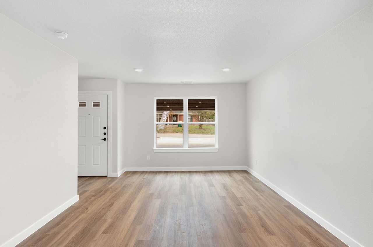 712 S 9th St #B - Photo 4 of 21