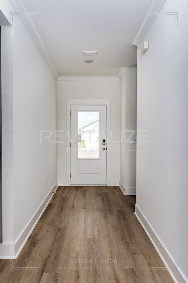 8684 Sea Star Cir - Photo 3 of 50