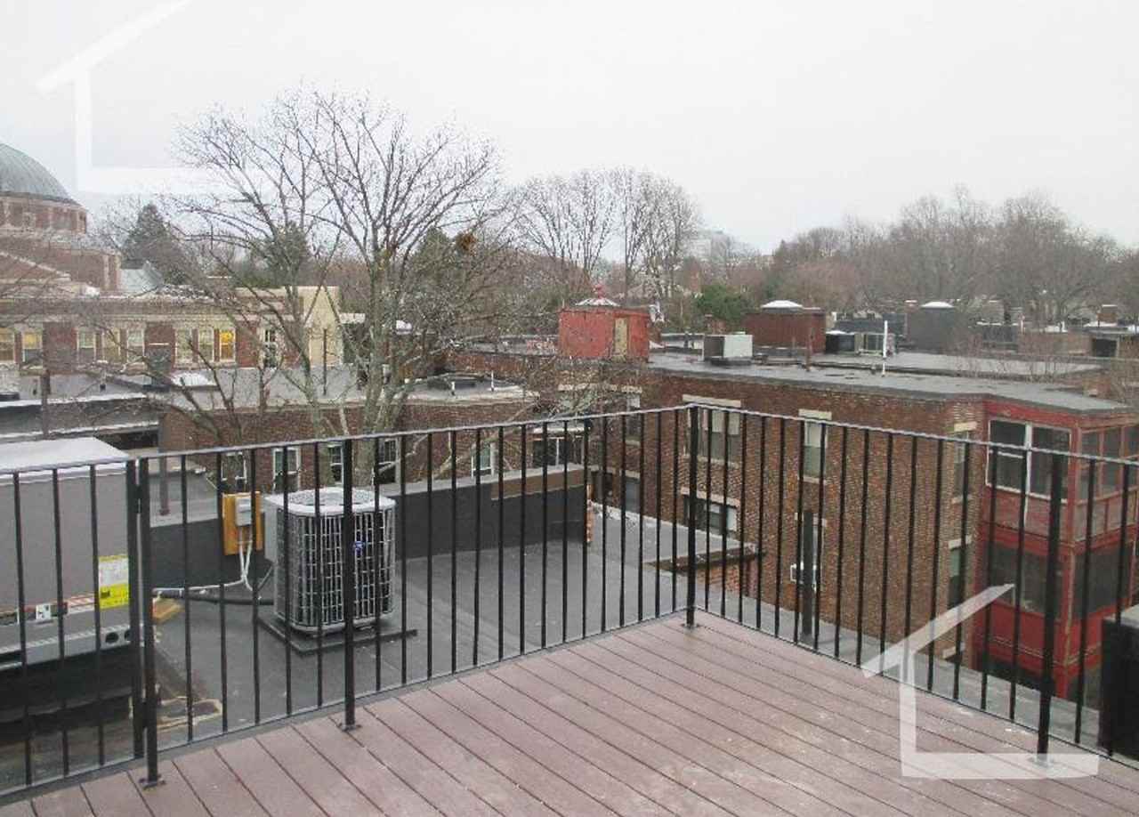 1202 Beacon St - Photo 7 of 13