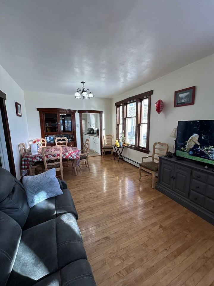 410 N Washington St - Photo 6 of 28