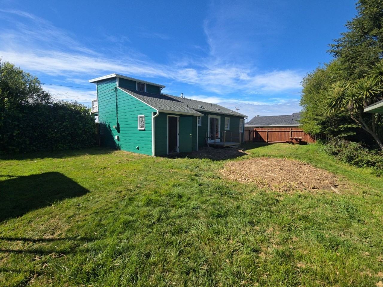 5553 Noe Ave - Photo 3 of 20