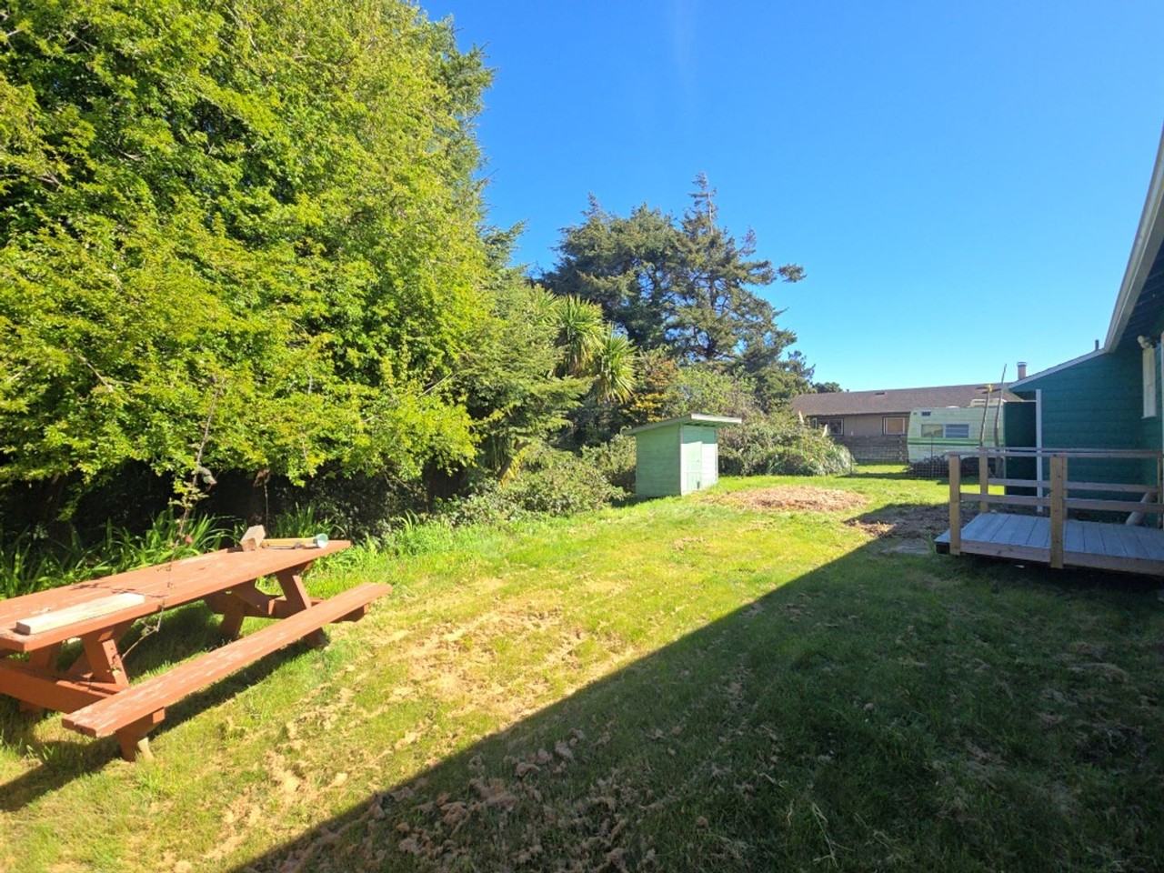 5553 Noe Ave - Photo 6 of 20