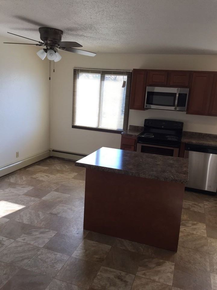 2623 Clearwater Rd #303 - Photo 4 of 17