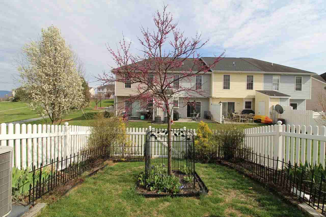 1135 Paul Revere Ct - Photo 2 of 26