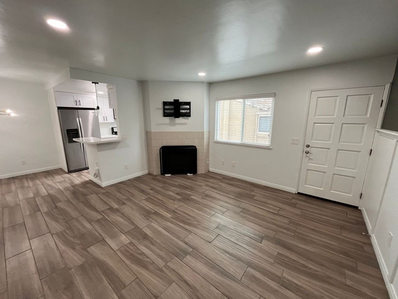 4642 Felton St #6 - Photo 4 of 36