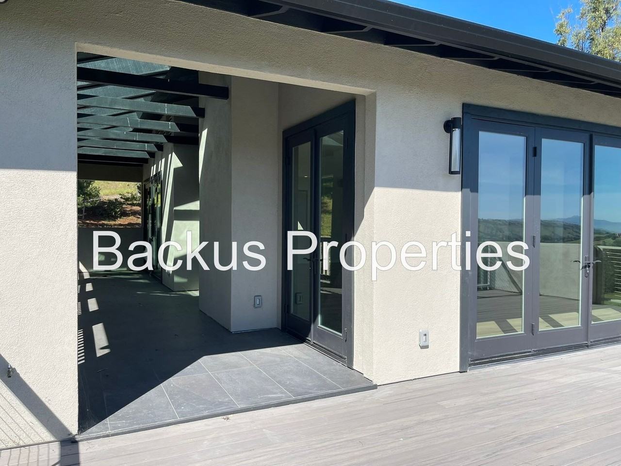 89 Robley Rd - Photo 3 of 25