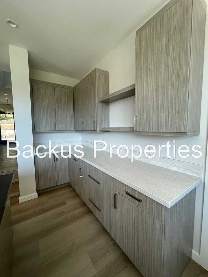 89 Robley Rd - Photo 6 of 25