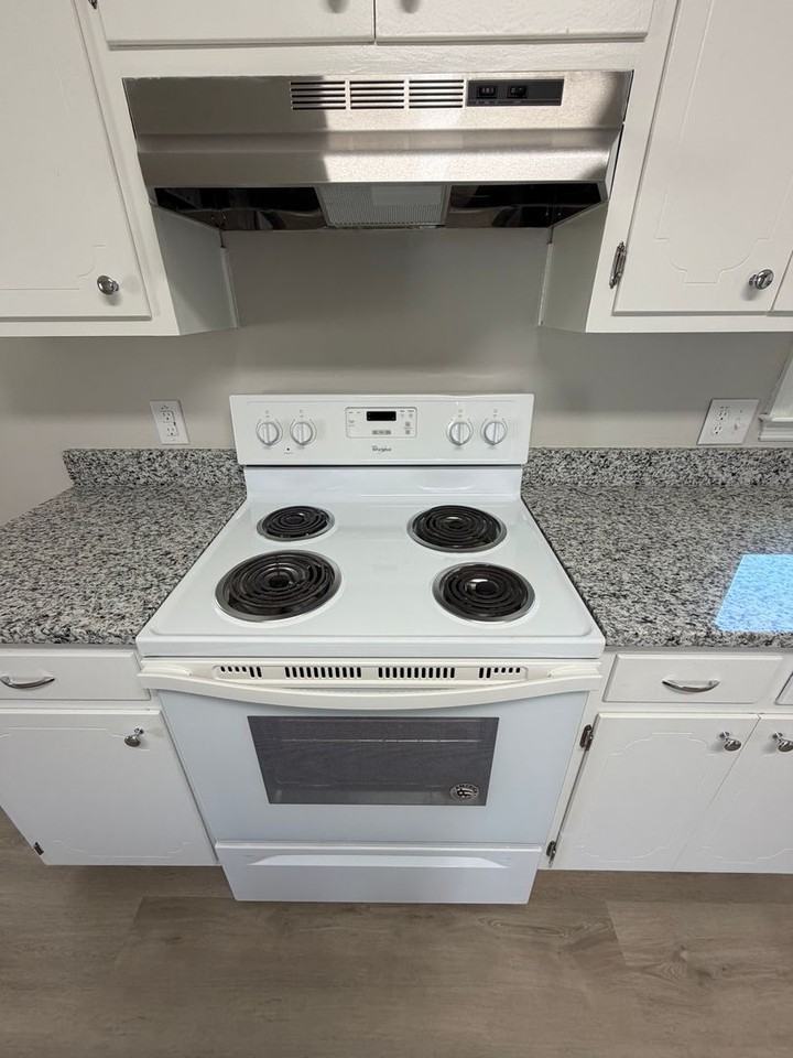 101 N Water St - Photo 7 of 7