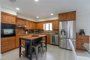 510 Se 3rd Ave - Photo 1 of 1