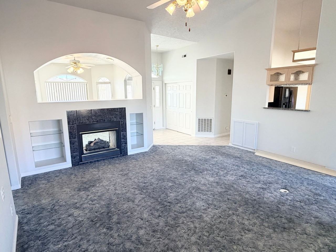 3546 Windmill Dr - Photo 5 of 31