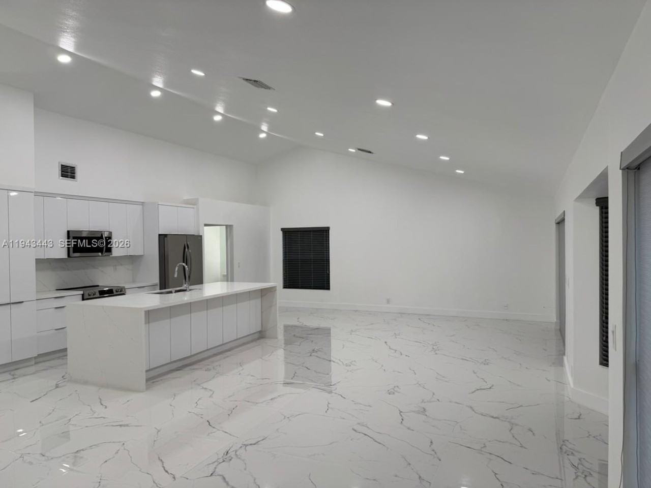 8940 Nw 7th Ct - Photo 4 of 25