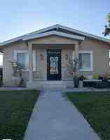 featured image of 1125 La Puerta Street