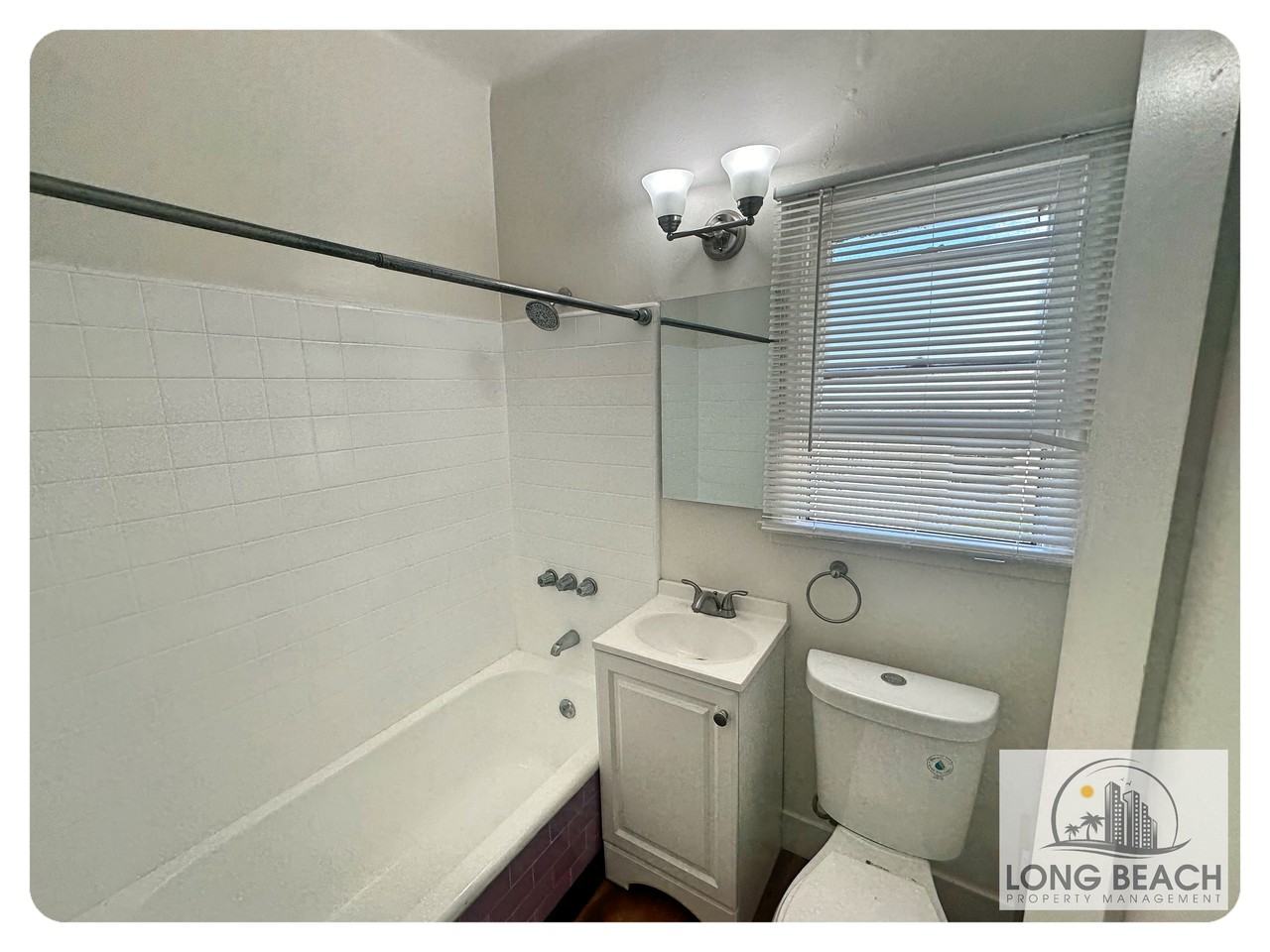 1119 East 4th Street #K - Photo 3 of 13