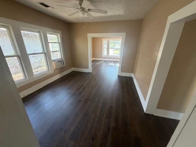 1610 Taylor St - Photo 2 of 7