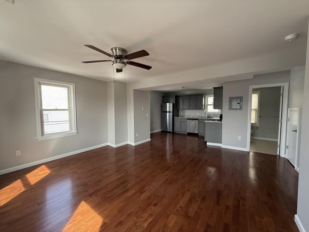 87 Orange St - Photo 2 of 8