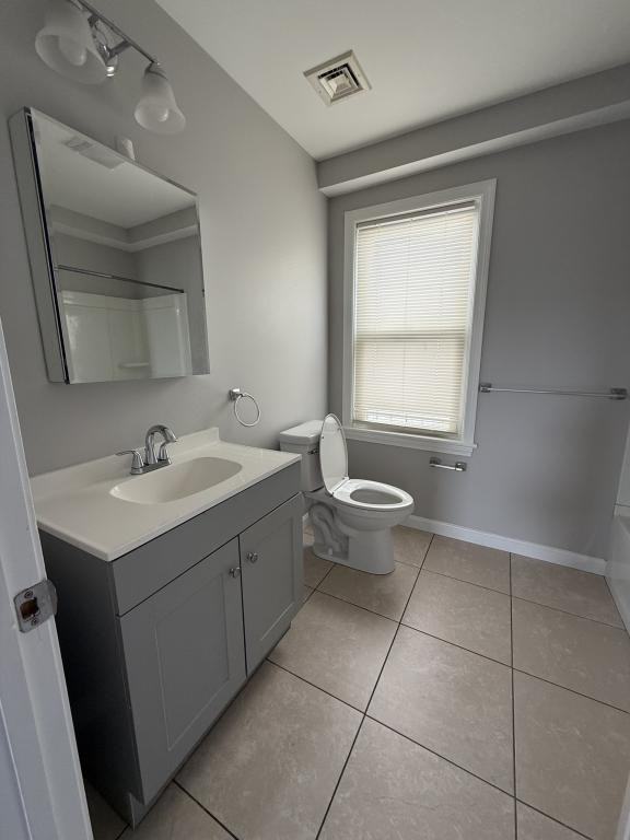 87 Orange St - Photo 3 of 8