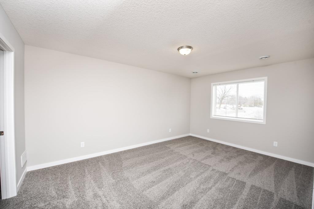 11523 37th Ave Se - Photo 2 of 15