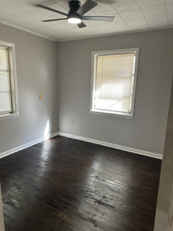 1315 Ne 53rd St - Photo 3 of 6