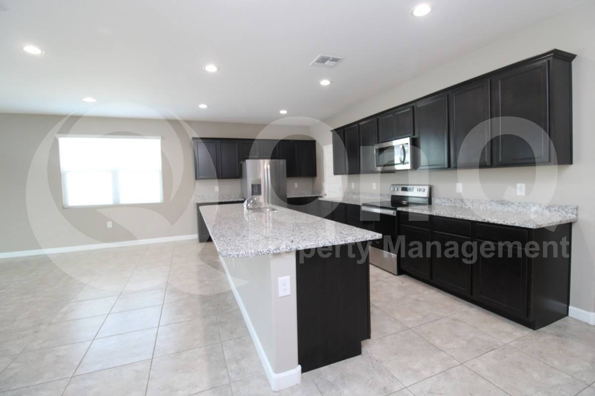 5330 W Alta Mesa Ave - Photo 3 of 10