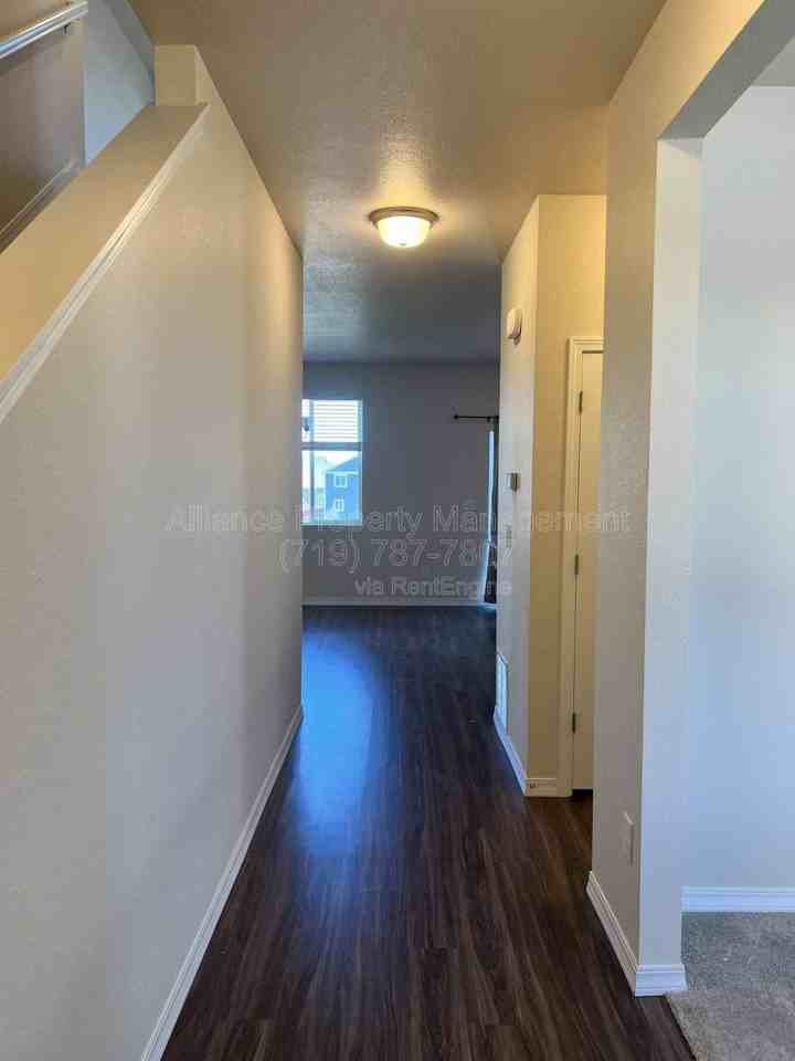 10051 Ledgestone Ter - Photo 2 of 10