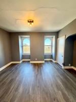featured image of 446 N Duke St #3F