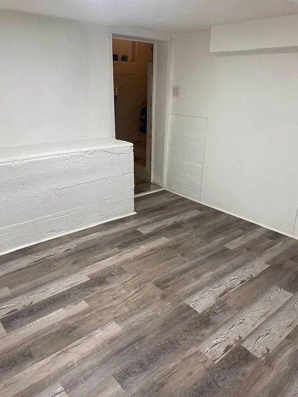 460 El Paso Blvd - Photo 2 of 12