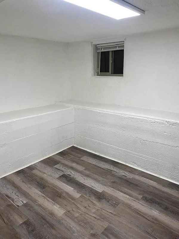 460 El Paso Blvd - Photo 6 of 12