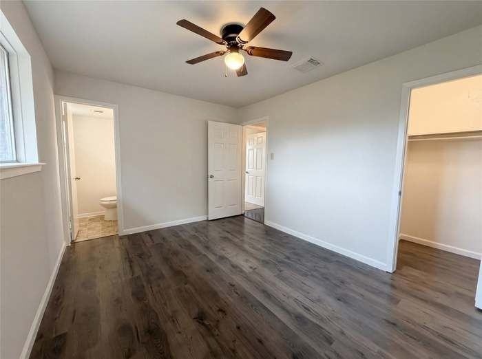 4203 Fallen Oaks Dr - Photo 4 of 15