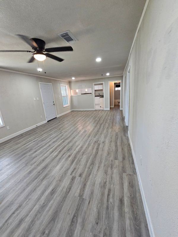 120 Antionette Ln - Photo 3 of 3