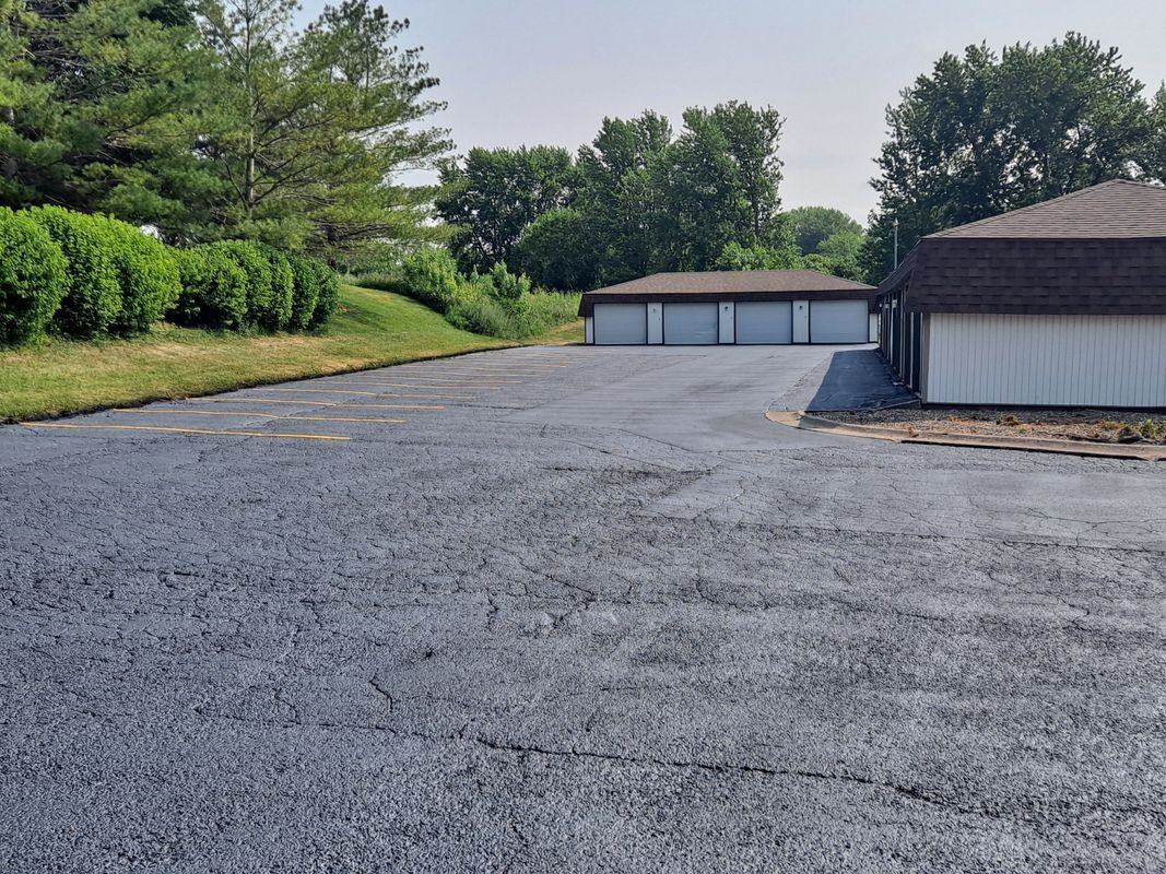 2796 Willow Dr ##5 - Photo 2 of 13