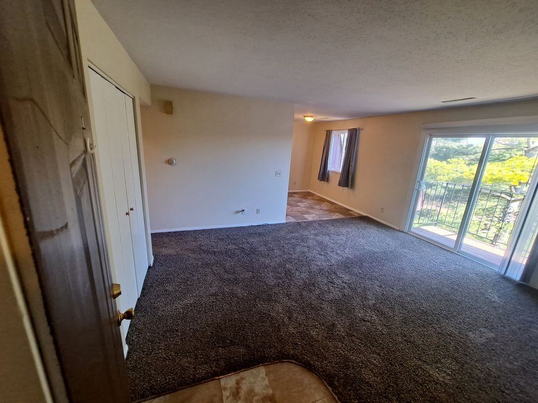 2796 Willow Dr ##5 - Photo 4 of 13