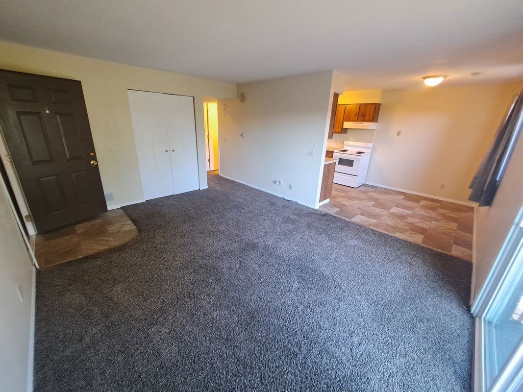 2796 Willow Dr ##5 - Photo 5 of 13