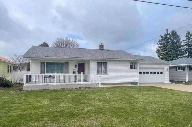 4610 Darcie Dr - Photo 6 of 17