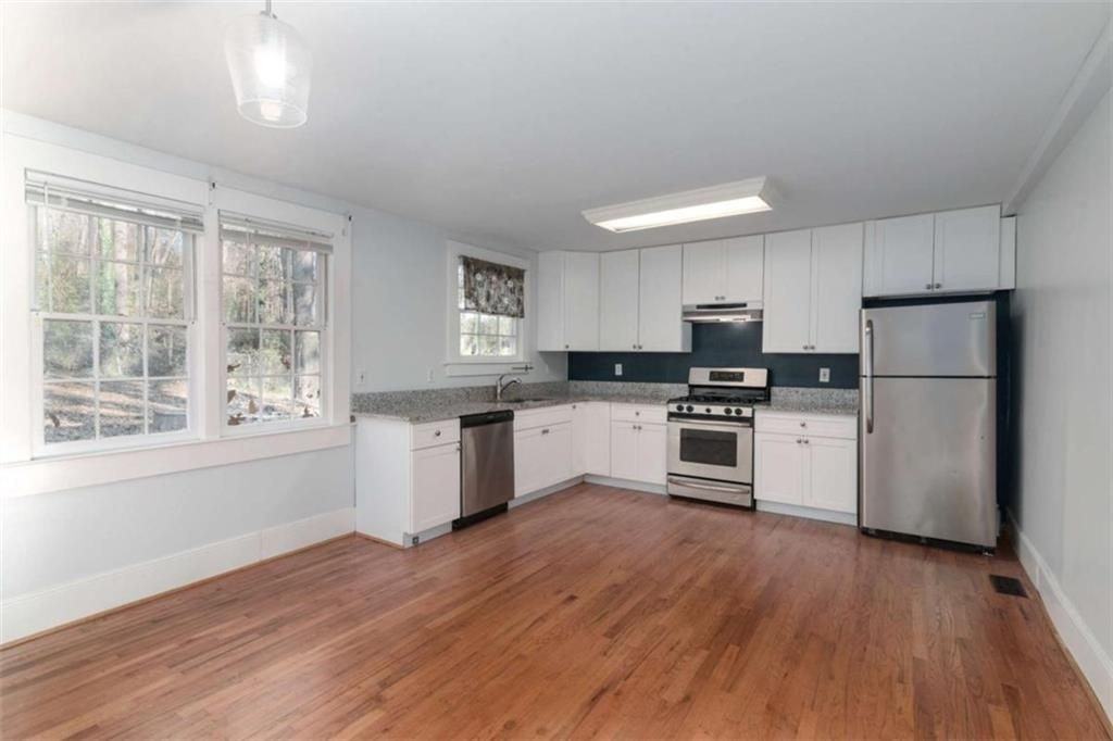 2344 Ripplewater Dr Se - Photo 5 of 16