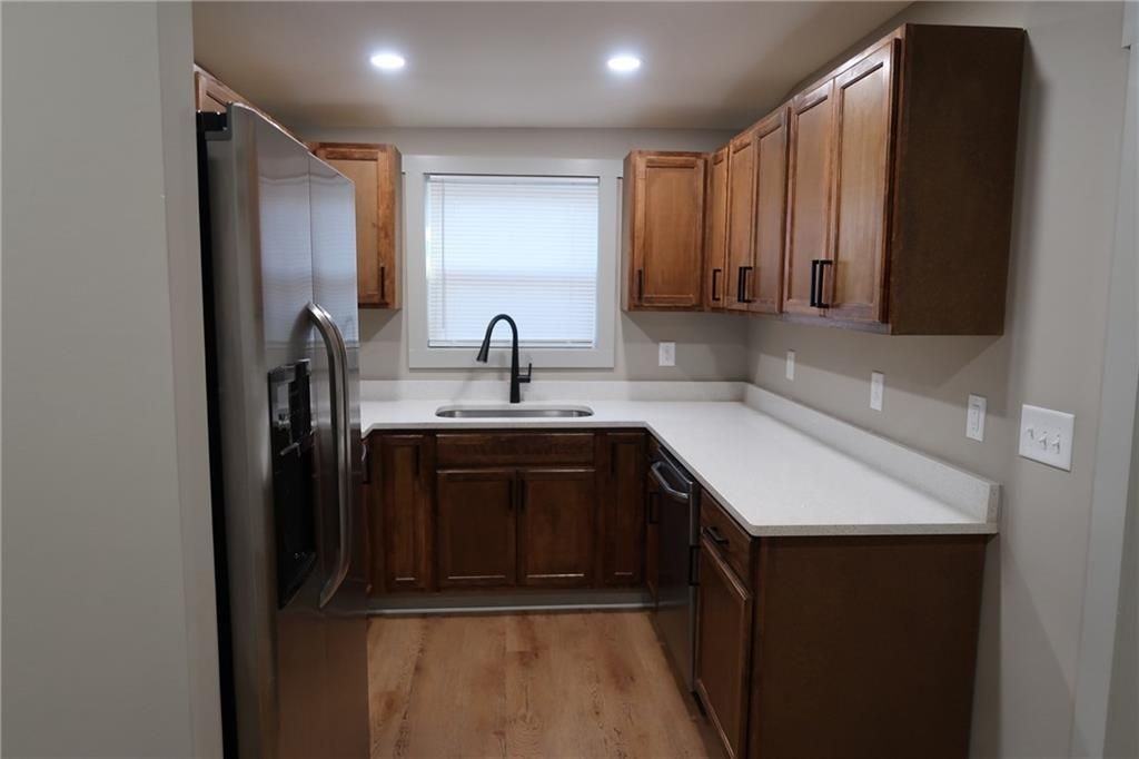 7 N Annie St - Photo 4 of 10