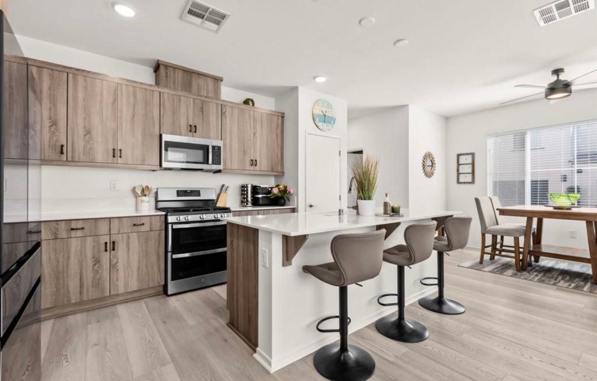 359 Sweet Pl - Photo 7 of 24